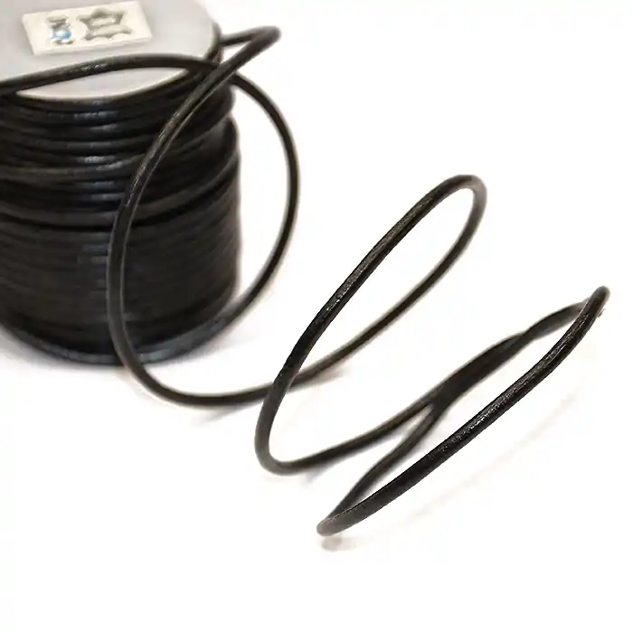 Letzte Chance Schnur, Leder, 3mm, 8010-4761, schwarz