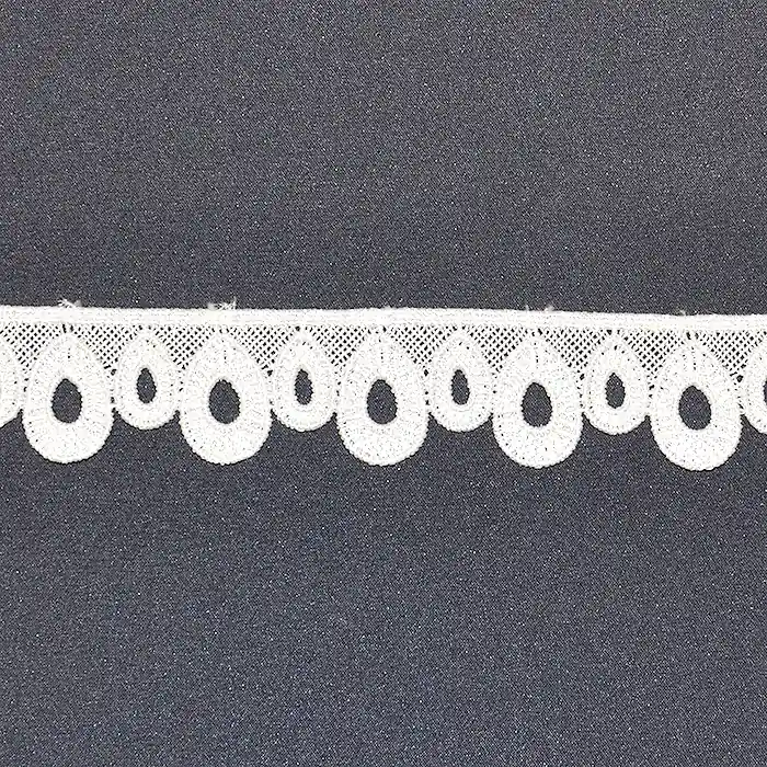 Spitze, 24mm, 18941-001, off weiß Handgefertigt