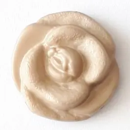 Nur Für Kurze Zeit filigraner Rosenknopf mit Öse – Größe: 18mm – Farbe: beige – Art.Nr. 262802
