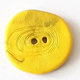 Polyamidknopf unregelmäßig geformt mit 2 Löchern – Größe: 28mm – Farbe: gelb – Art.Nr. 348724 Jetzt Bestellen