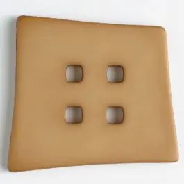 Kunststoffknopf Kopfkissenform mit 4 quadratischen Löchern – Größe: 55mm – Farbe: beige – Art.Nr. 405501 Neuheit